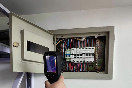 �����z�y�����S�_�^�̈���������z�y�����X��